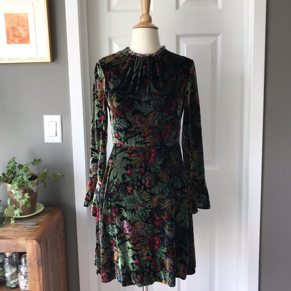 Sandro Dresses & Skirts - Sandro velvet swana dress